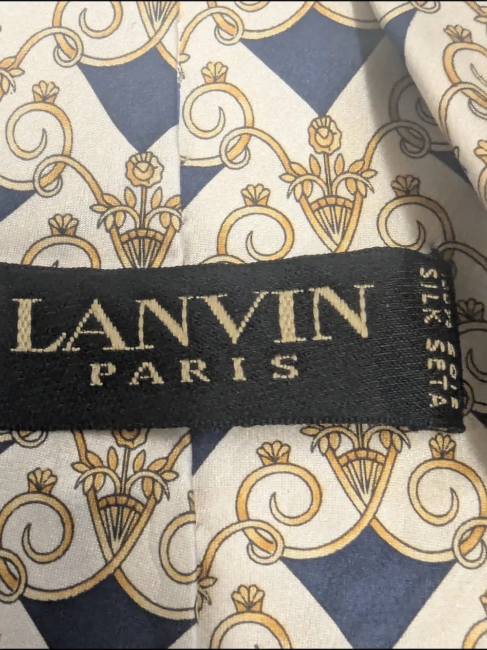 Lanvin Cream and Navy Geometric Scroll Silk Tie